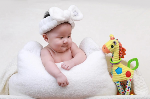 白银宝宝腹胀呕吐 白银宝宝腹胀呕吐